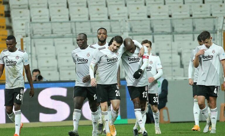 Aboubakar Besiktas - Foot Azimuts