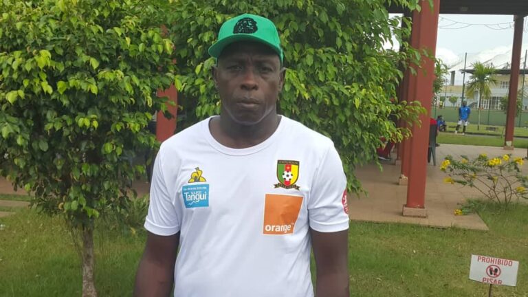C Oussoumanou - Foot Azimuts