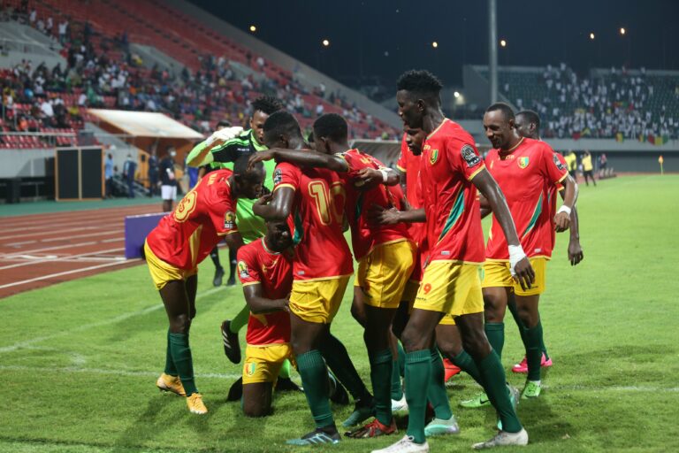 Guinee - Foot Azimuts