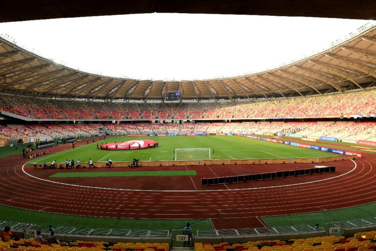 Stade Japoma stadiers - Foot Azimuts