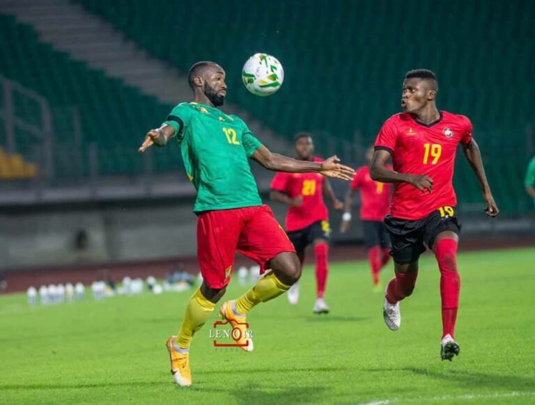 Moumi Ngamaleu vs Mozambique - Foot Azimuts