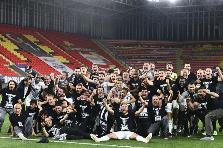 besiktas - Foot Azimuts