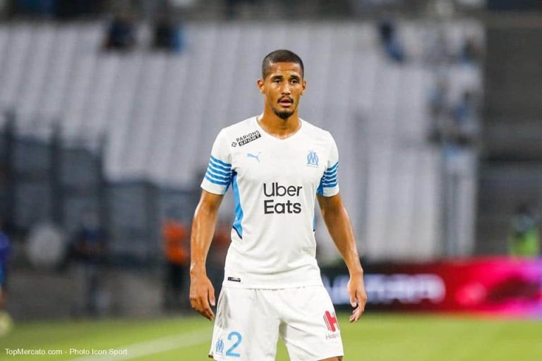 Saliba - Foot Azimuts