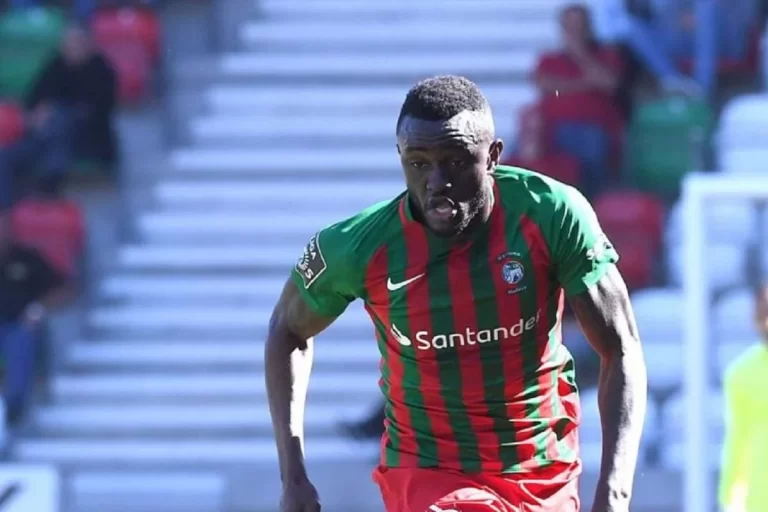 Joel Tagueu - Foot Azimuts