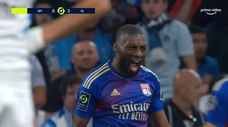 Toko Ekambi buteur - Foot Azimuts