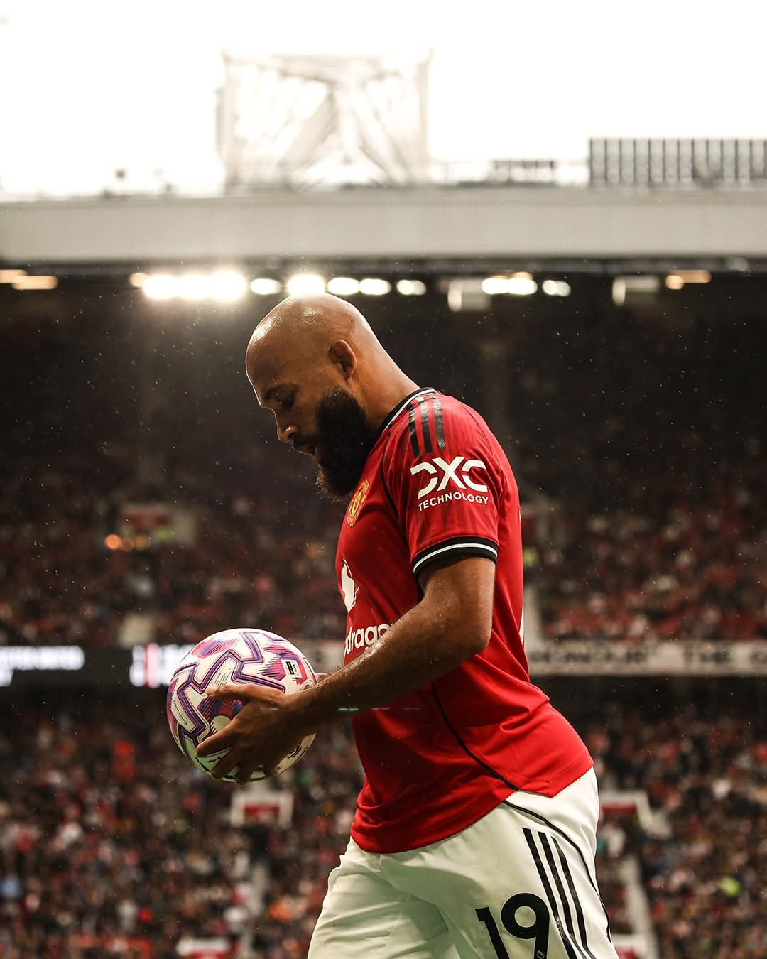 Premier League : Bryan Mbeumo titulaire pour le derby de Manchester