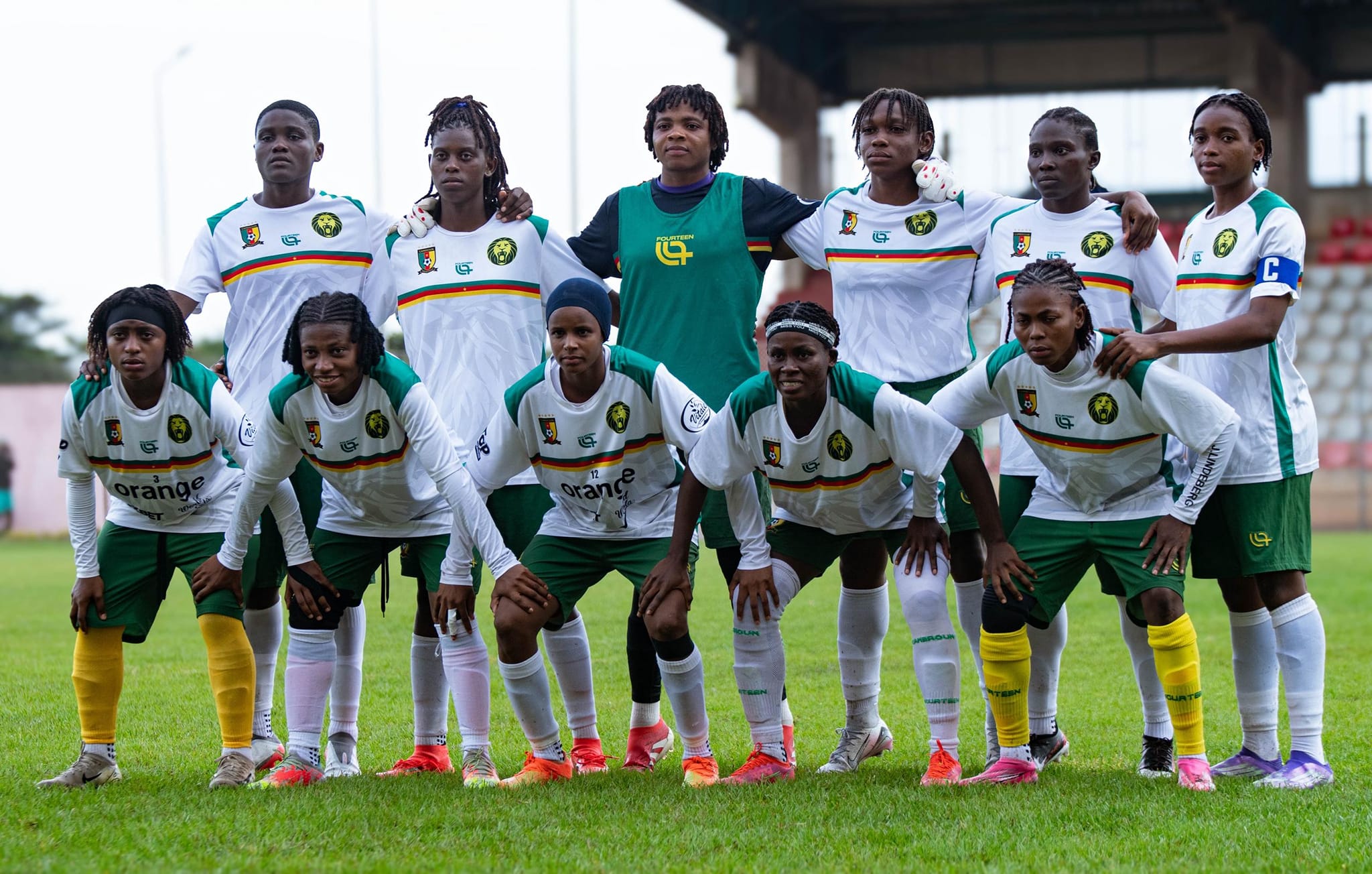 Lionnes U17 : un nul encourageant face aux séniores avant la mission marocaine