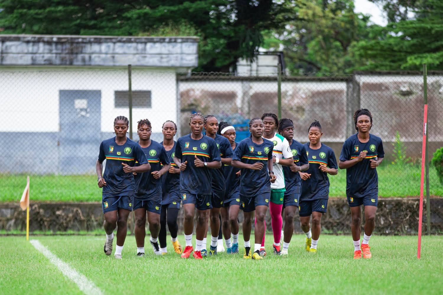 CAN F 2026 (Q) : les Lionnes Indomptables lancent leur mise au vert à Douala avant le choc face à l’Algérie