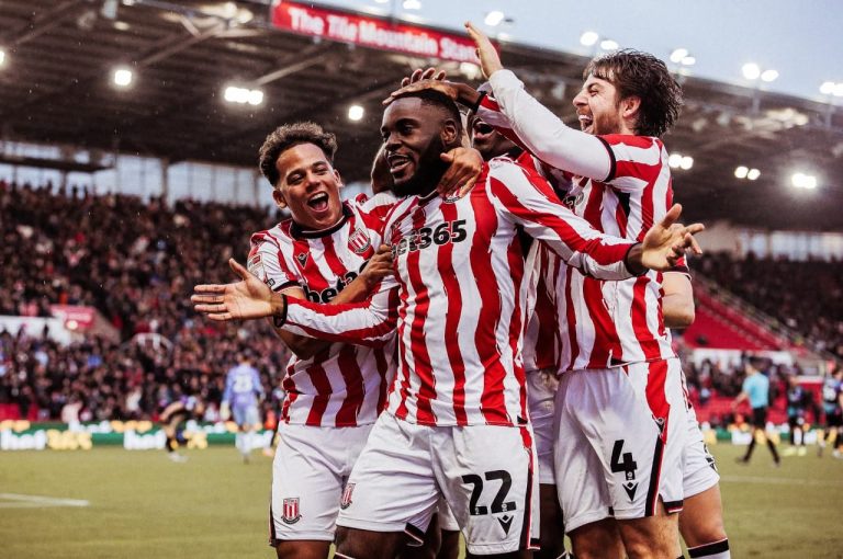 Championship : Junior Tchamadeu régale lors du carton de Stoke City contre Bristol