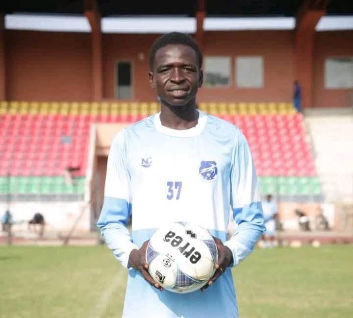 Elite One : Qui est Barkindo Abdoul Wahabou, le prodige de 15 ans qui signe professionnel à Gazelle FA