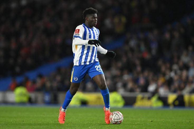 Mercato : Carlos Baleba toujours dans le viseur de Manchester United