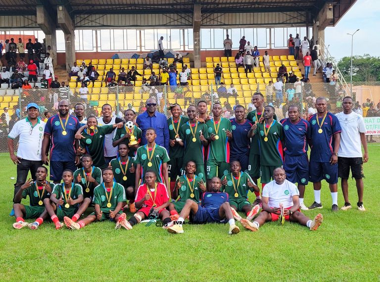 Oyili Fc - Foot Azimuts
