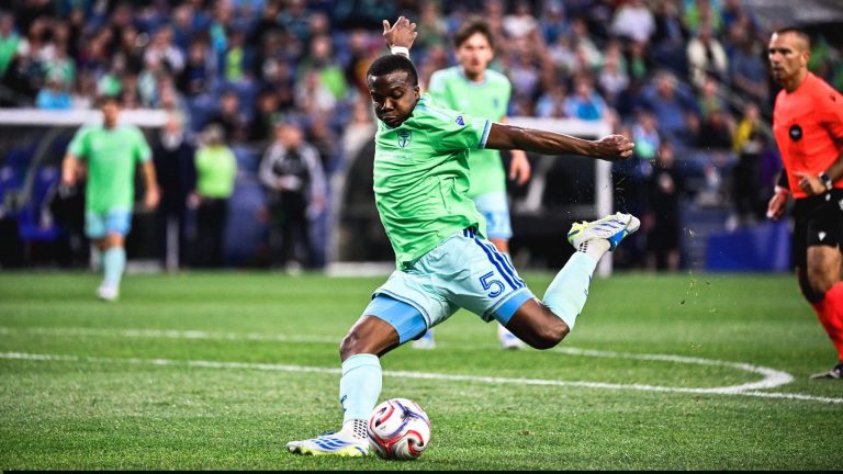 MLS : Seattle renverse San Jose avec un grand Nouhou Tolo