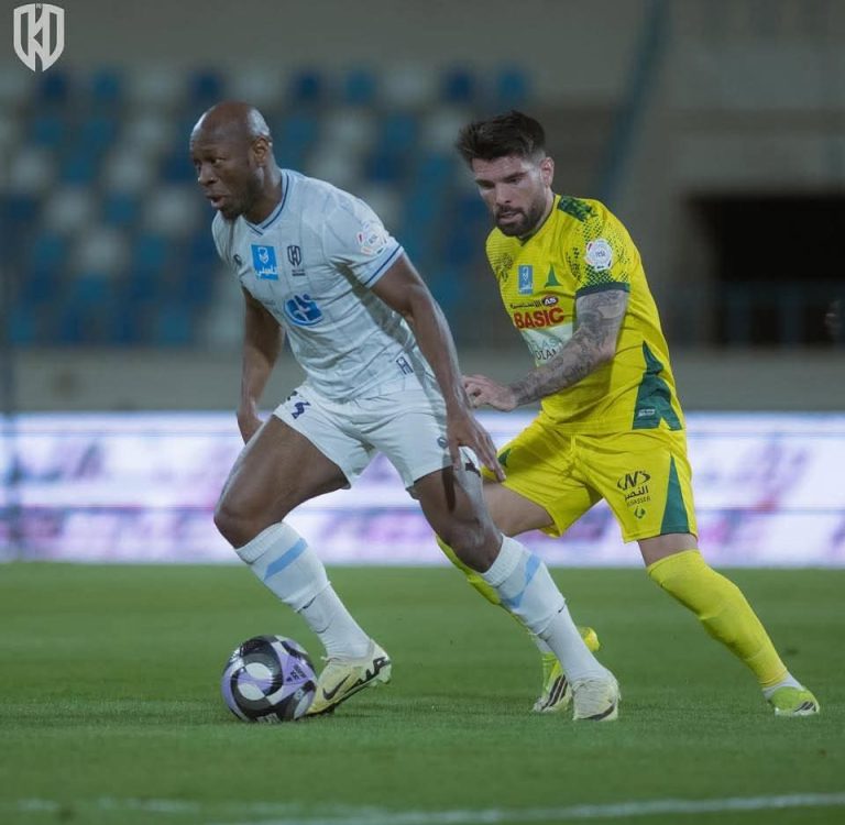 SPL : Christian Bassogog porte Al Okhdood face à Al Khaleej