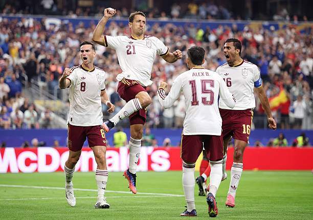 CDM 2026 : l'Espagne terrasse la France et rejoint la finale
