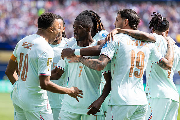 CDM 2026 : la France brise le rêve du Maroc et rejoint le dernier carré