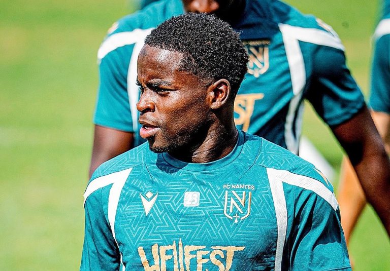 Ligue 2 : Wilitty Younoussa retrouve l’entraînement après sa grosse frayeur
