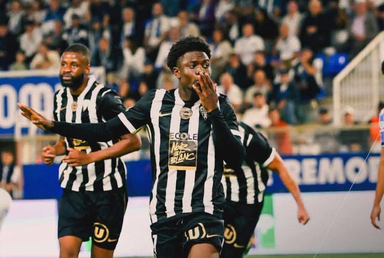 Ligue 1 : le joli coup de Djibirin avec Angers à Auxerre