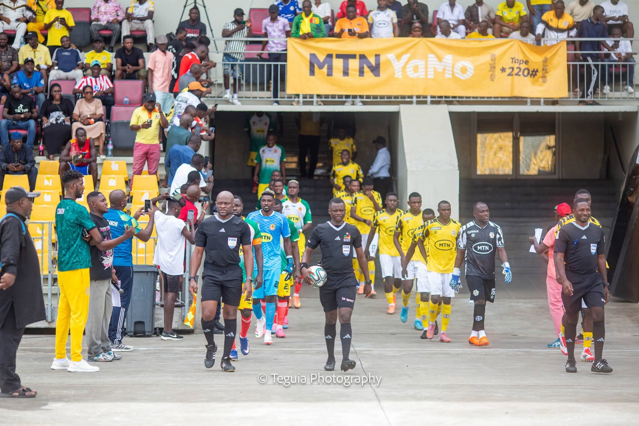 Match de football du championnat MTN Elite One au Cameroun, saison 2026-2027.